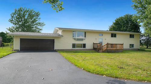 22005 Harmony Rd, Marengo, IL, 60152-9588 | Card Image