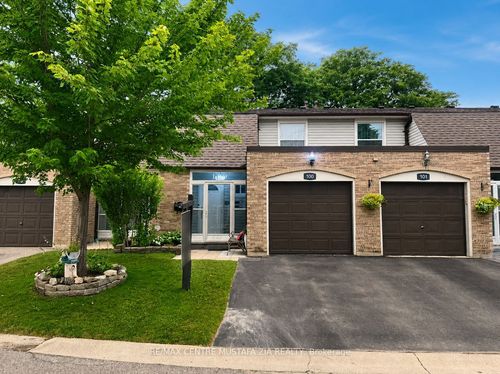 100-2440 Bromsgrove Rd, Mississauga, ON, L5J4J7 | Card Image