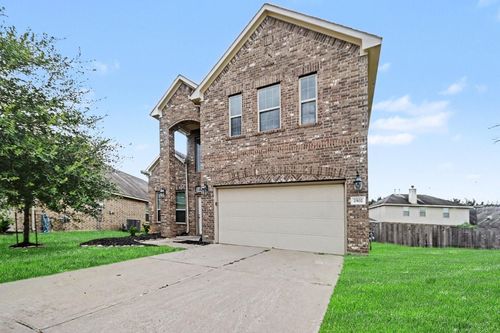 2502 Flowing Palm Ln, Fresno, TX, 77545-2145 | Card Image