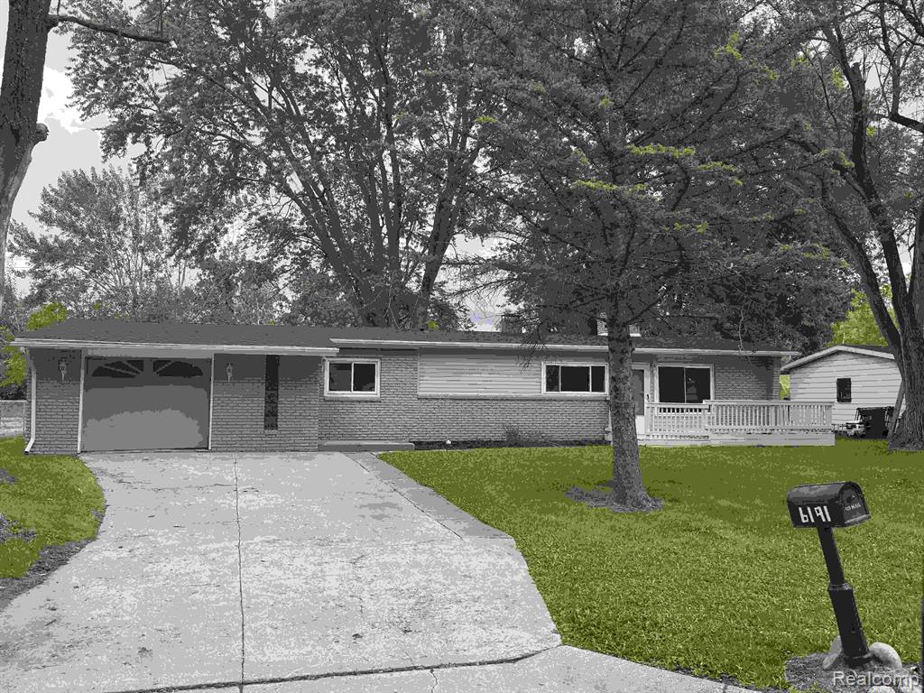 Springdale Blvd, Grand Blanc, MI 48439 #1