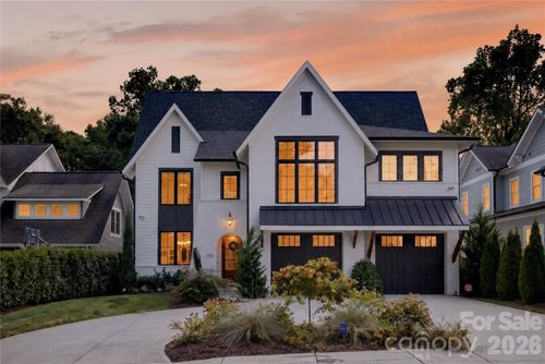 632 Ideal Way, Charlotte, NC, 28203-5625 | Card Image