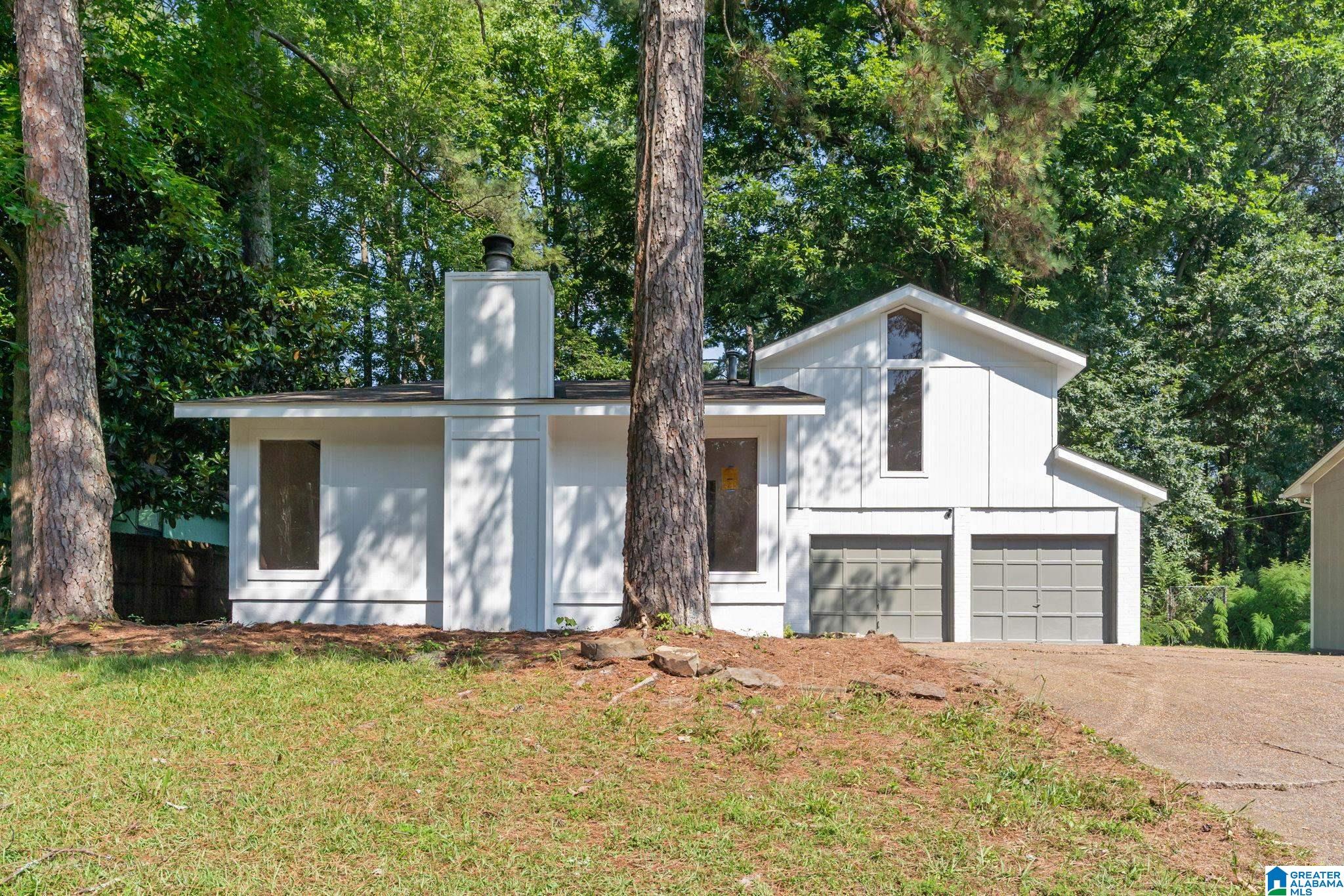 Residential in IRONDALE 4