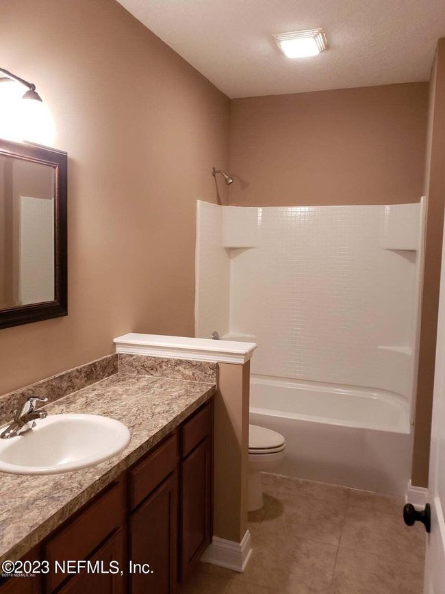 133 4150 Quiet Creek Loop, For Sale in Middleburg Zoocasa