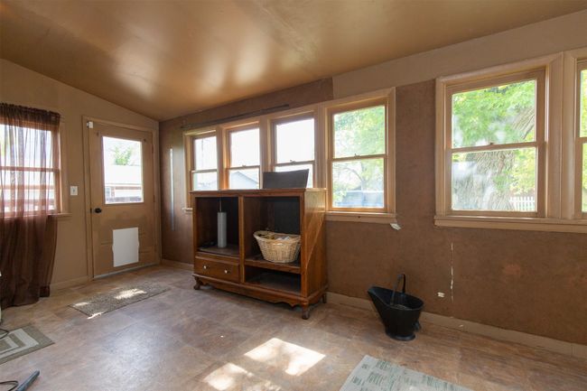 11 2 Nd St E, House other with 2 bedrooms, 2 bathrooms and null parking in Whitehall MT | Image 19