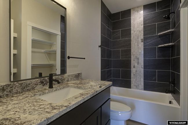 4501 Shale Cir, House other with 3 bedrooms, 2 bathrooms and null parking in Mills WY | Image 12