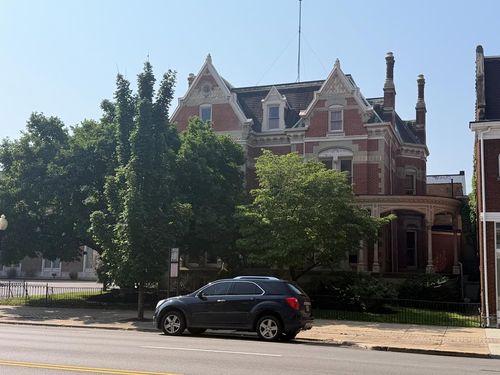 58 E Main St, Chillicothe, OH, 45601-2503 | Card Image