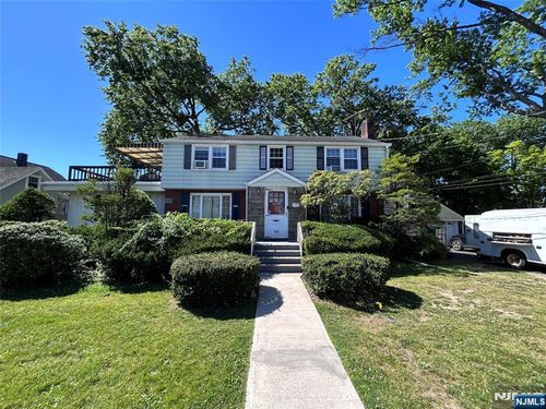126 Parker Ave, Hawthorne, NJ, 07506-1128 | Card Image