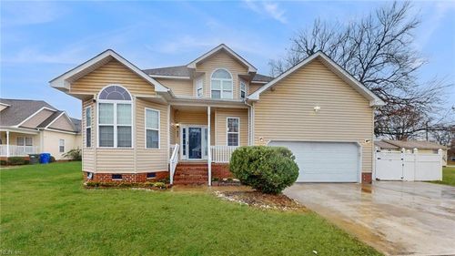 605 County St, Suffolk, VA, 23434-4727 | Card Image