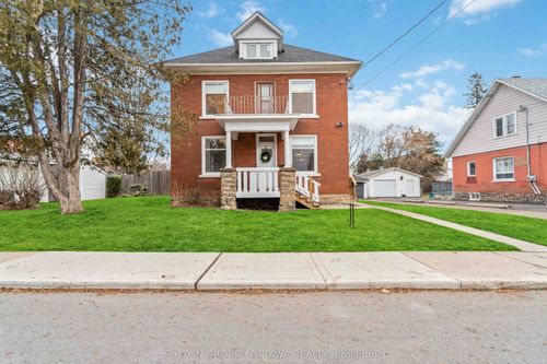 25 James St, Smiths Falls, ON, K7A1W7 | Card Image