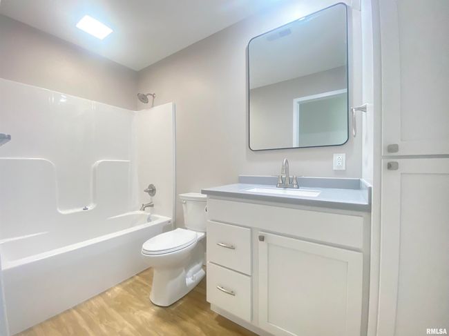 1203 E Reeves St, House other with 3 bedrooms, 2 bathrooms and null parking in Marion IL | Image 19