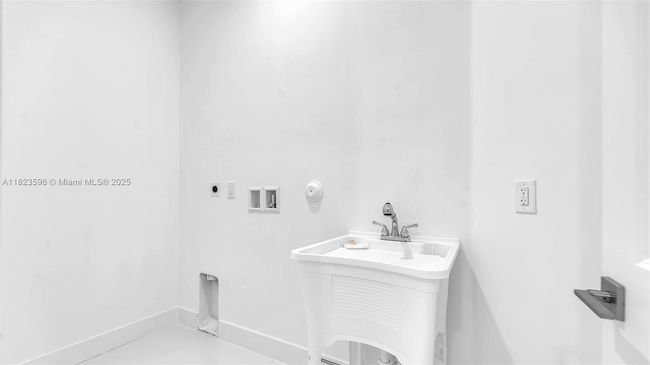 15455 Sw 232 Nd St, House other with 5 bedrooms, 4 bathrooms and null parking in Miami FL | Image 20