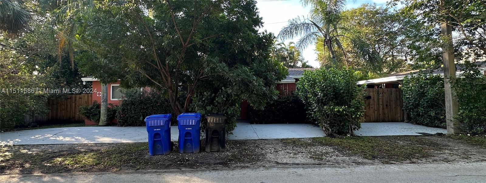 13th Ave, Fort Lauderdale, FL 33304