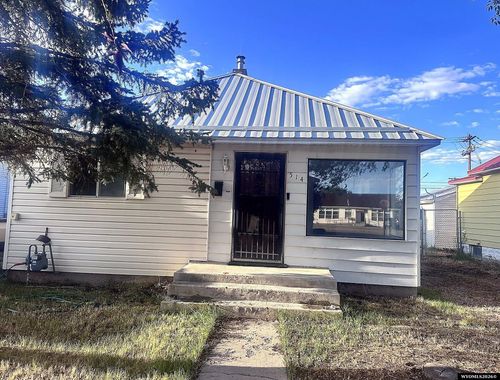 514 Moose St, Kemmerer, WY, 83101-3535 | Card Image
