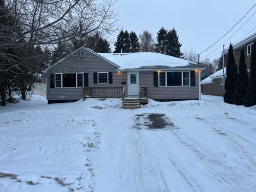 8 Lincoln Street, Presque Isle, ME, 04769 | Card Image