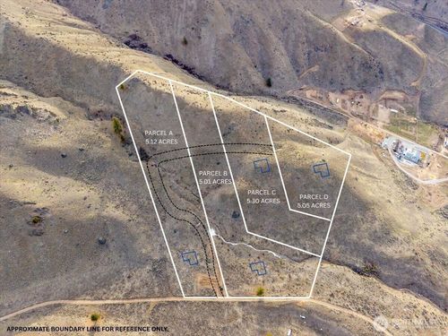 13 Honeygold Drive, Orondo, WA, 98843 | Card Image