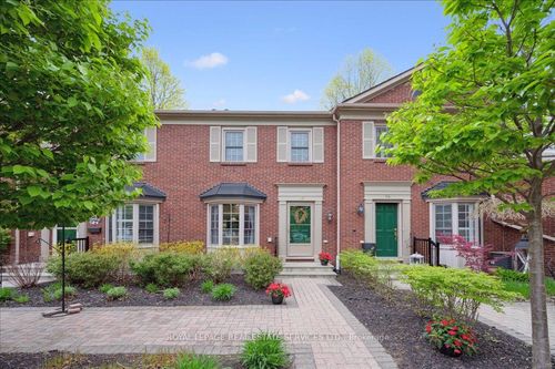 15-1275 Maple Crossing Blvd, Burlington, ON, L7S2E8 | Card Image