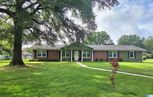 1001 Kingston Dr, SYLACAUGA, AL, 35151-6157 | Card Image