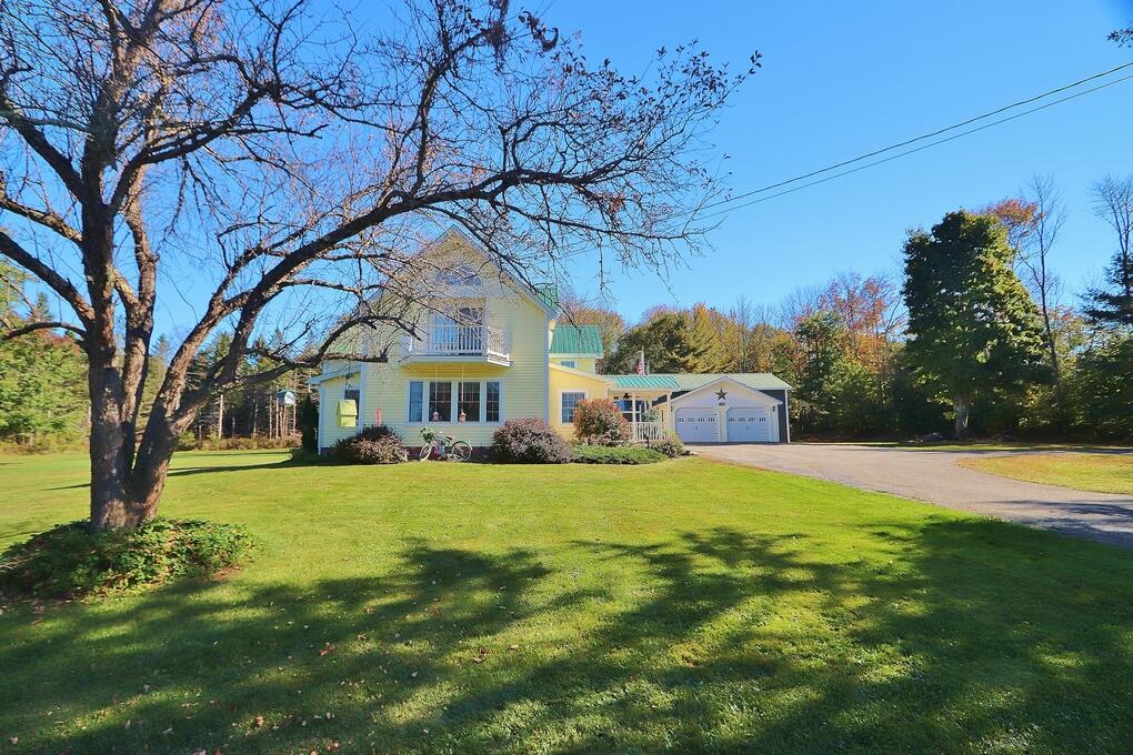 Blackstream Rd, Hermon, ME 04401