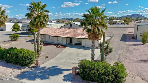 66816 Washburn Way, Salome, AZ, 85348-0256 | Card Image