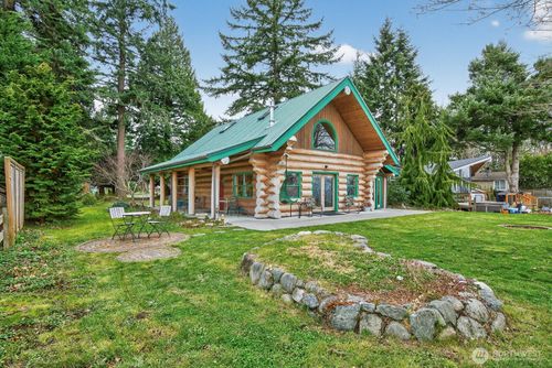 2945 Janet Avenue, Camano Island, WA, 98282 | Card Image