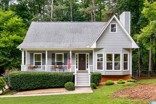 585 Russet Bend Dr, Hoover, AL, 35244-4330 | Card Image