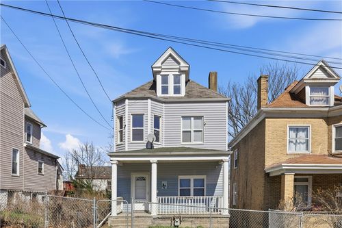 3226 Huxley St, Pittsburgh, PA, 15204-1651 | Card Image