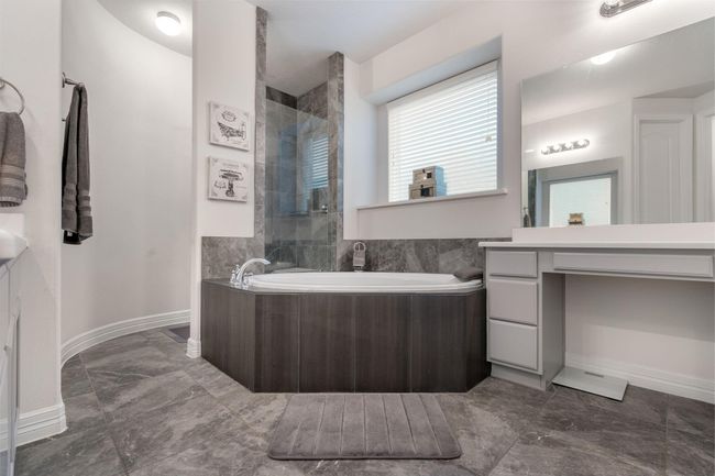 A modern, serene and stylish retreat. | Image 24