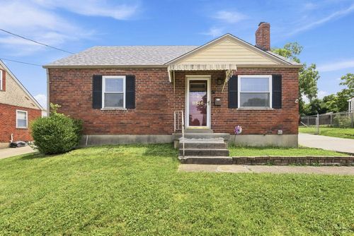8546 Darnell Ave, Cincinnati, OH, 45236 | Card Image