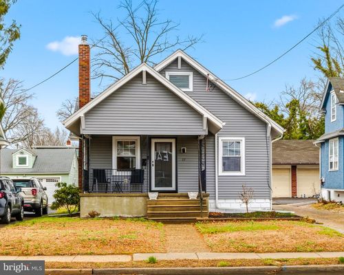 17 W Gloucester Pike, BARRINGTON, NJ, 08007-1245 | Card Image