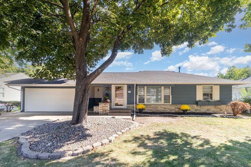 6439 Clinton Ave, Richfield, MN, 55423-1653 | Card Image