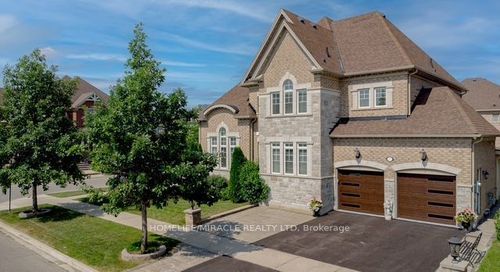 37 Degrey Dr, Brampton, ON, L6P3X5 | Card Image
