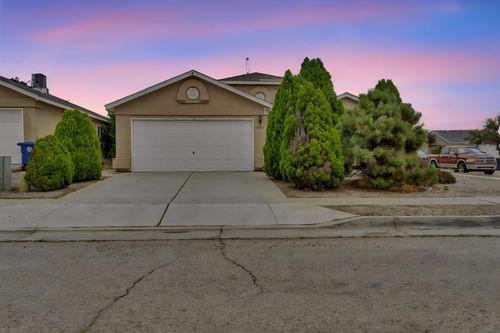 8401 Spring Sage Rd Sw, Albuquerque, NM, 87121-8558 | Card Image