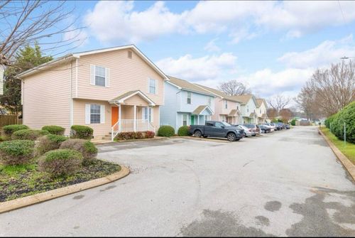 1643 Hamill Rd, Hixson, TN, 37343-4902 | Card Image