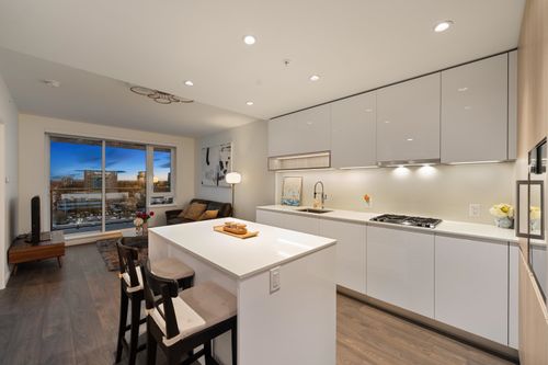 {{alt}} | Card Image