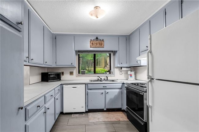 UNIT-125 - 200 Villa Rd, Townhouse with 2 bedrooms, 3 bathrooms and 2 parking in Jasper GA | Image 11