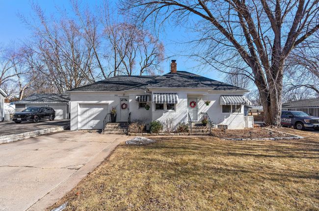 Welcome home to 208 11th Street S! | Image 39