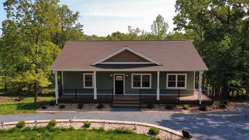 106 Park Shores Cir, Moneta, VA, 24121-2035 | Card Image