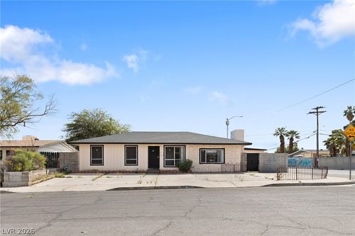 2909 Merritt Ave, Las Vegas, NV, 89102-6081 | Card Image