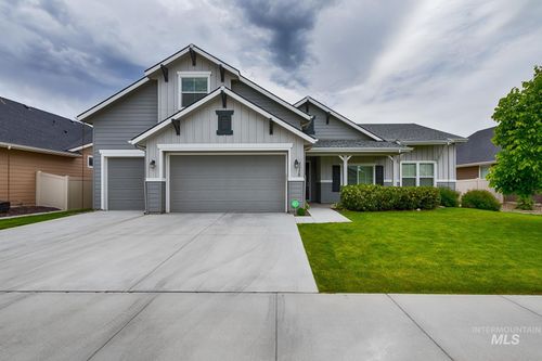 1115 W Olds River Dr, Meridian, ID, 83642-4428 | Card Image