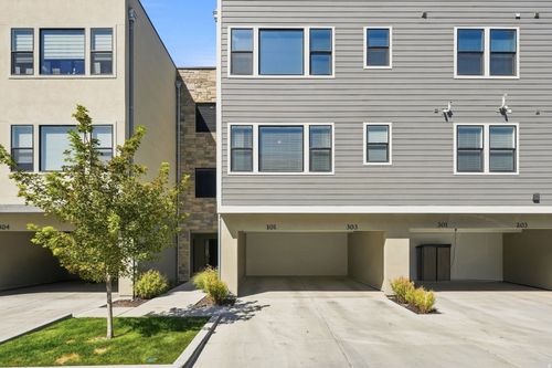 8373 S Iris Lumi Ln, Midvale, UT, 84047-7842 | Card Image