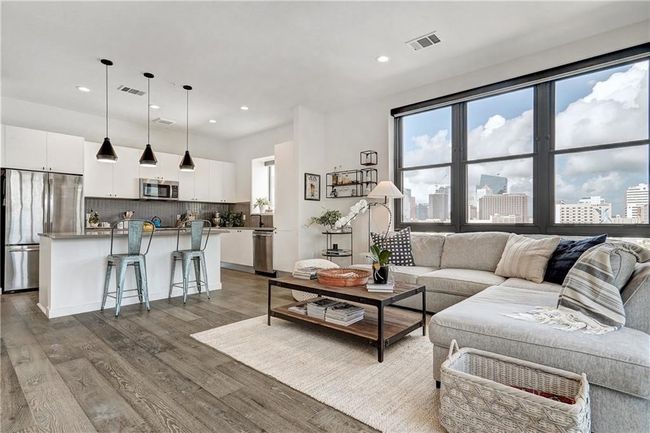 APT-319 - 800 Embassy Dr, Condo with 2 bedrooms, 2 bathrooms and null parking in Austin TX | Image 10