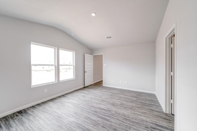 121 Pine Burr St, House other with 4 bedrooms, 2 bathrooms and 2 parking in Lufkin TX | Image 20