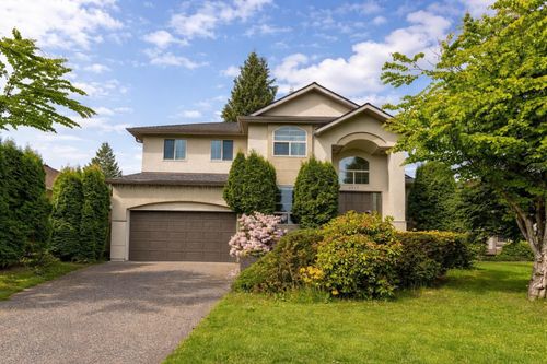 8327 169a St, Surrey, BC, V4N4V1 | Card Image