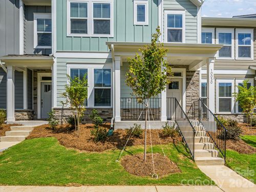 10030 Mamillion Dr, Huntersville, NC, 28078-4023 | Card Image