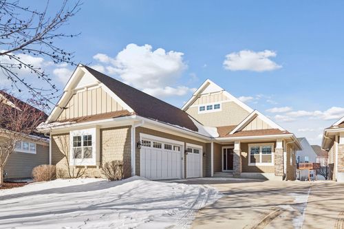 3776 Talero Curv, Chaska, MN, 55318-3700 | Card Image