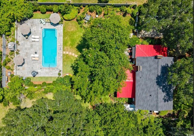 Drone / aerial view of a pool | Image 4
