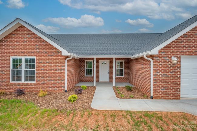 130 Central Park Cir, House other with 2 bedrooms, 2 bathrooms and null parking in Spindale NC | Image 5