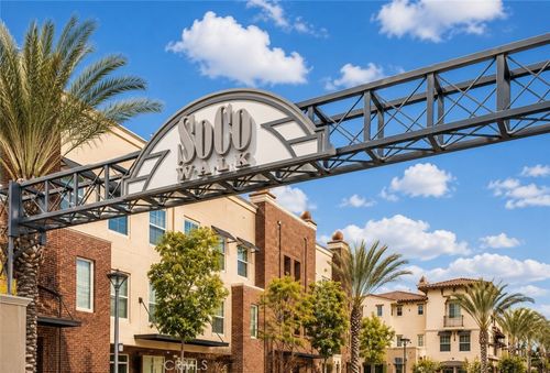 309 Metro Ct, Fullerton, CA, 92832-2481 | Card Image