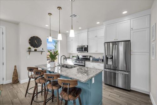 1181 E Farmhouse Dr, Washington, UT, 84780 | Card Image
