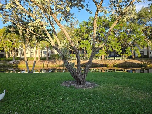 1320 Nw 82nd Ave, Plantation, FL, 33322-4652 | Card Image